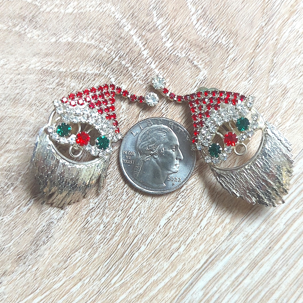 Holiday Rhinestone Santa earrings - Picture 3 of 3